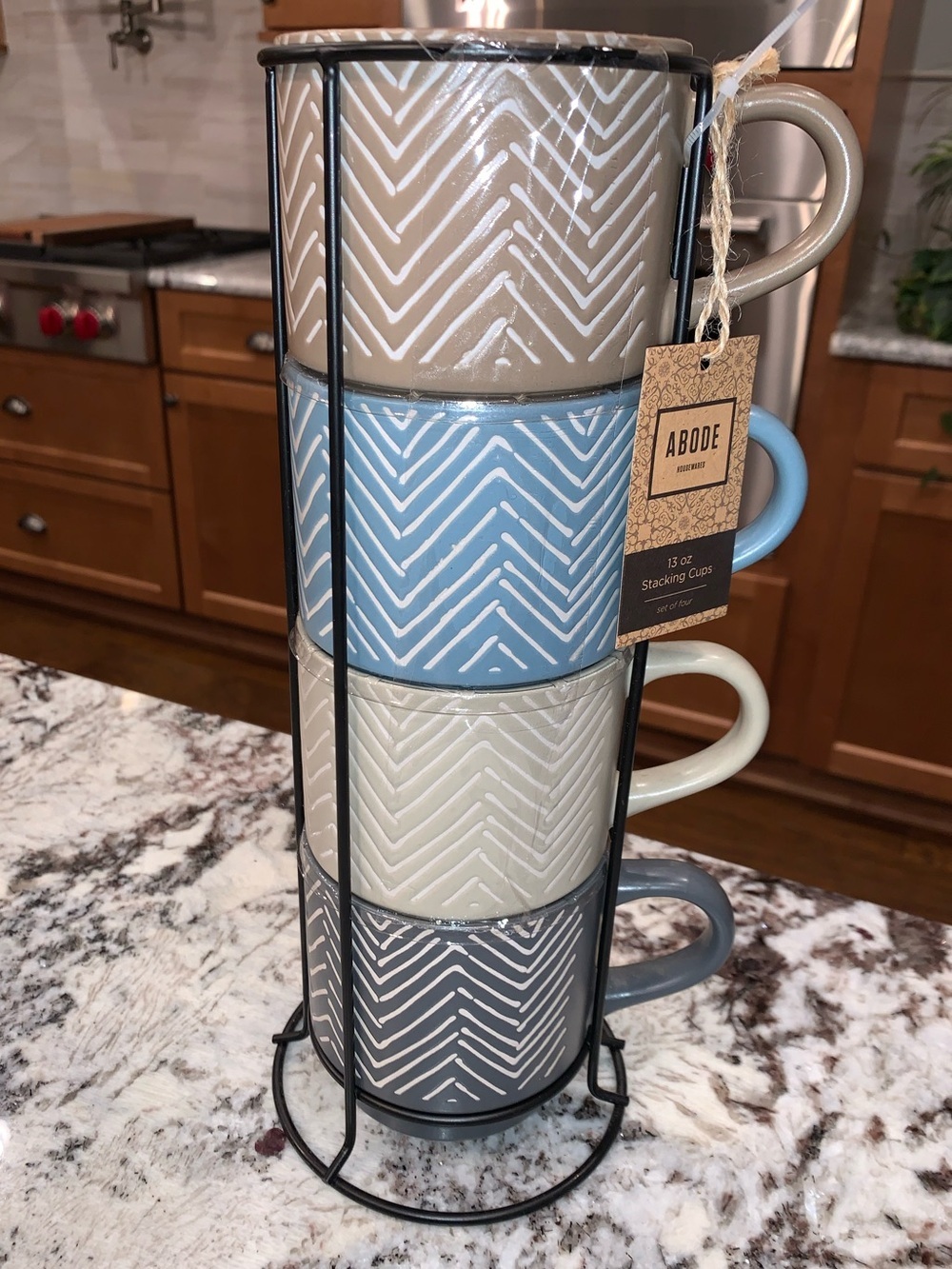 BEAUTIFUL EARTH TONE COFFEE CUPS & TOWER nwt